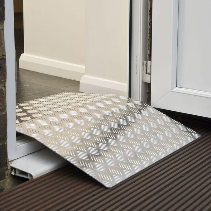 threshold bridging ramp