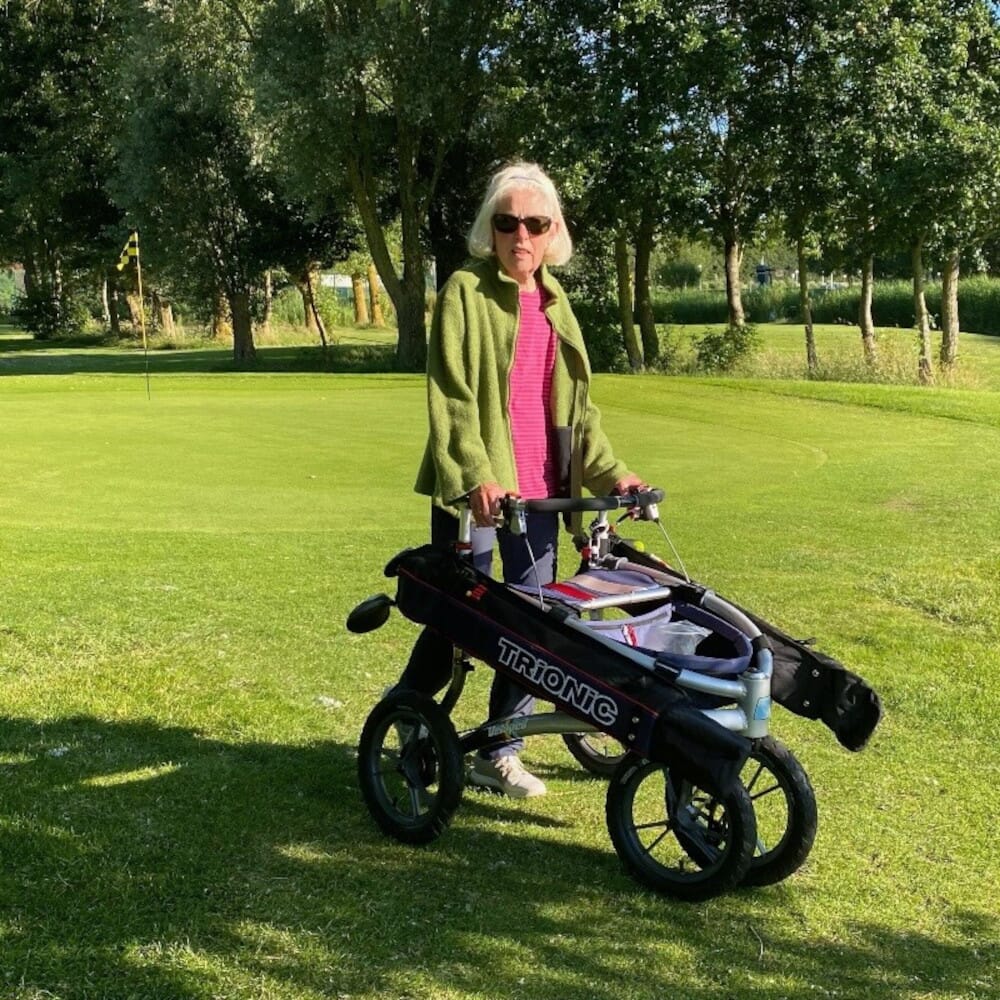 trionic veloped golf 12er on grass