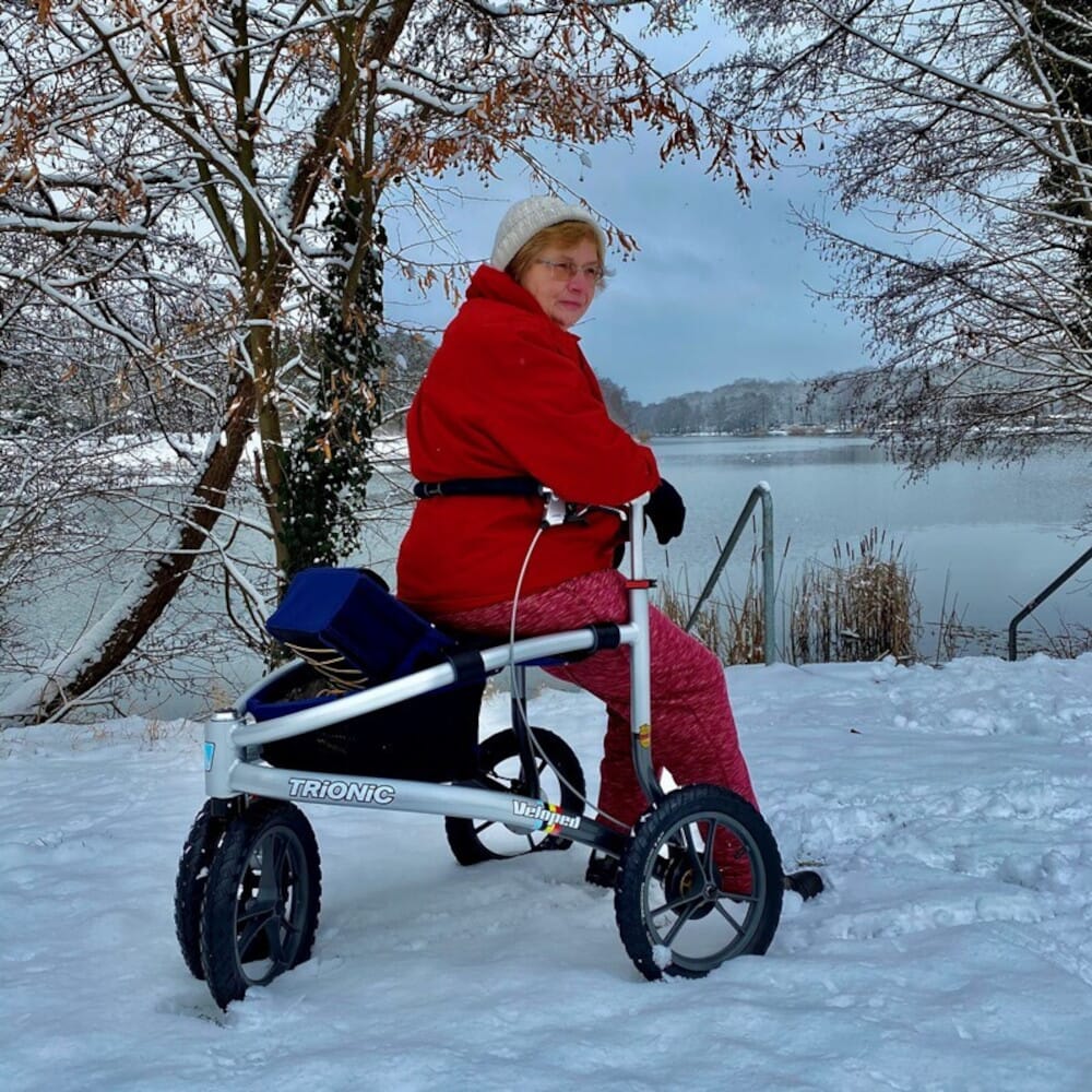 trionic veloped trek 12er on snow