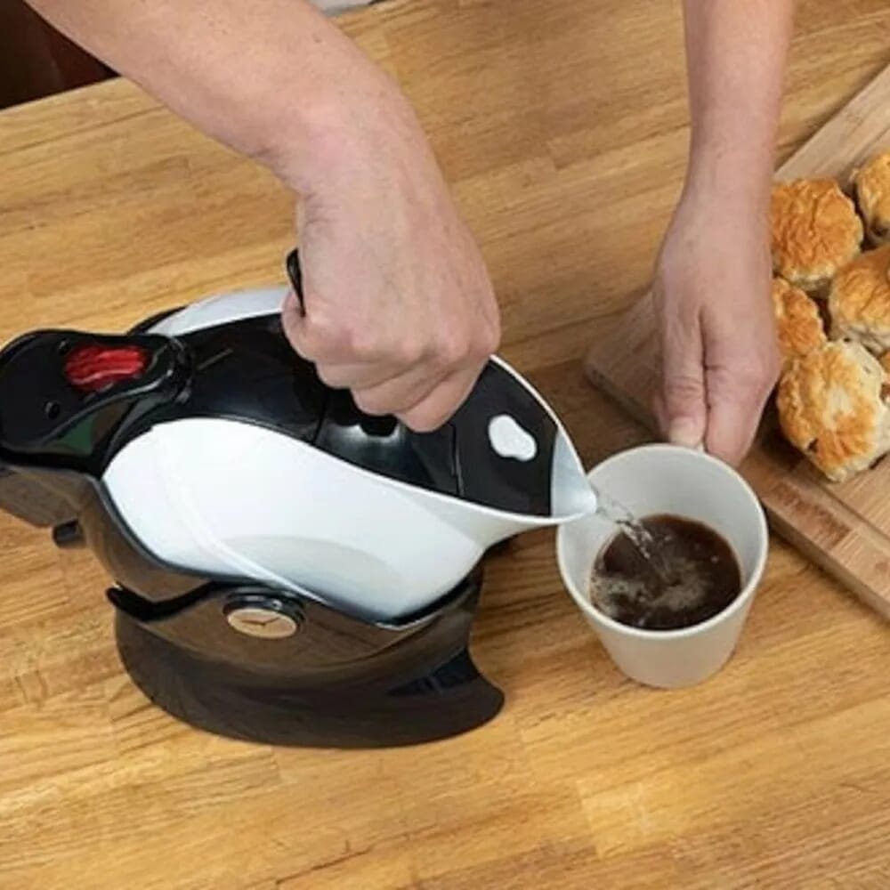 uccello ergonomic easy pour kettle and tipper black and white top down