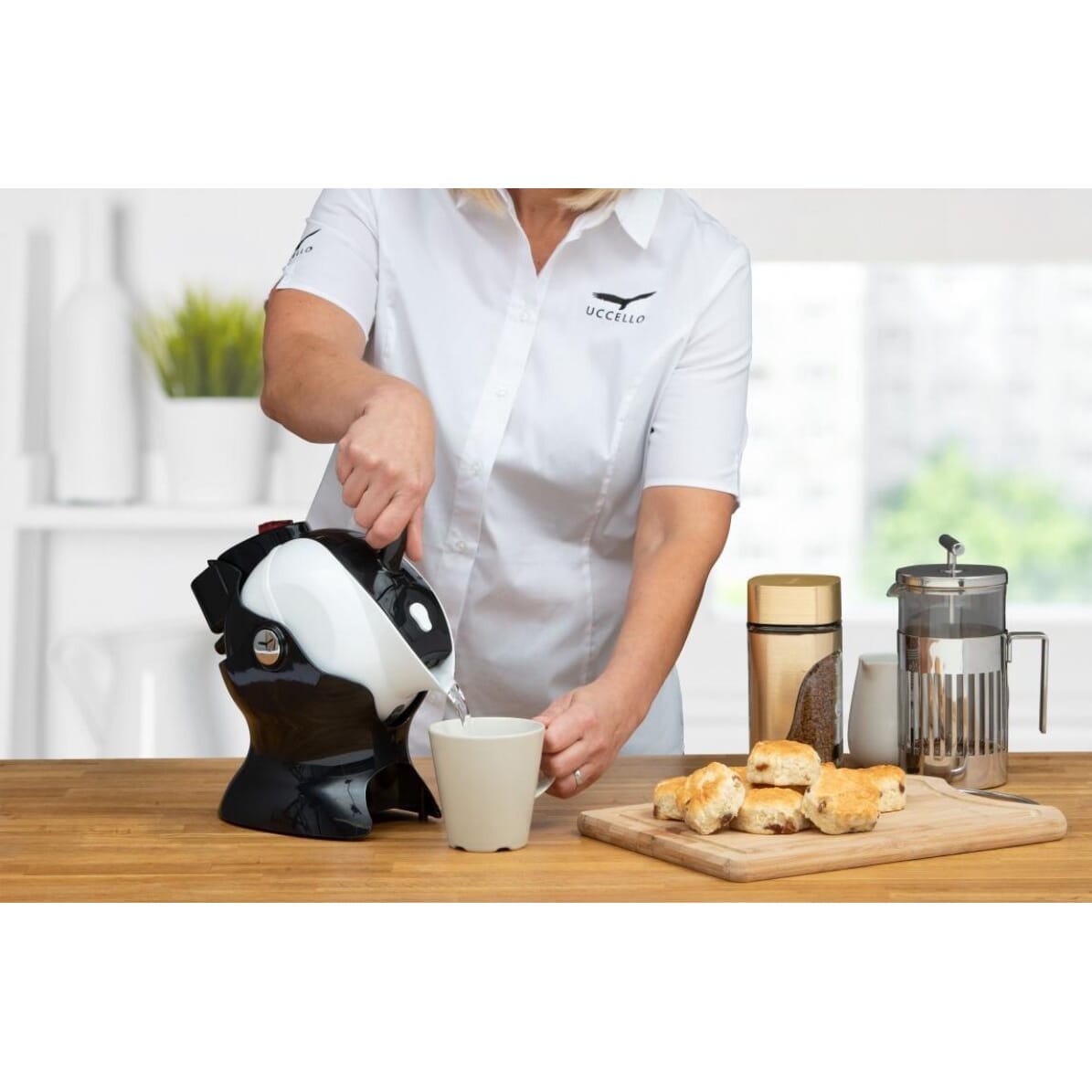 uccello kettle kettle tipper