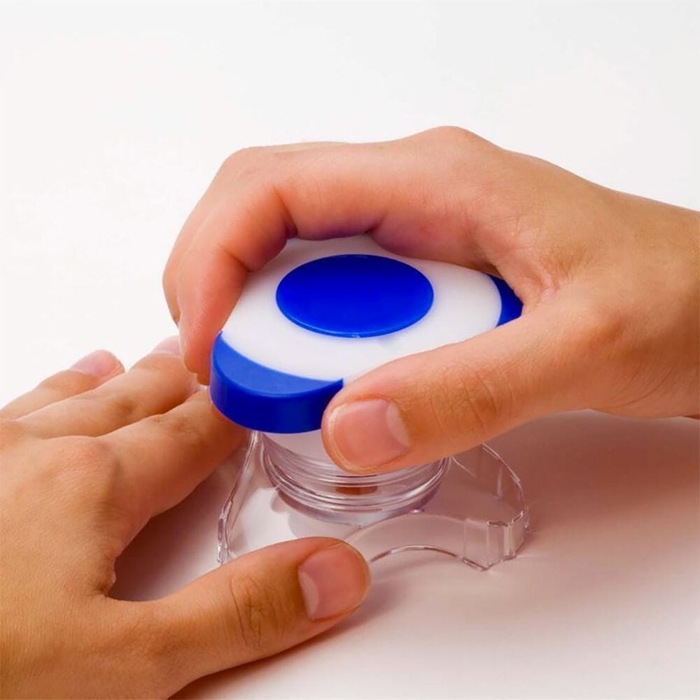 ultra pill crusher in use