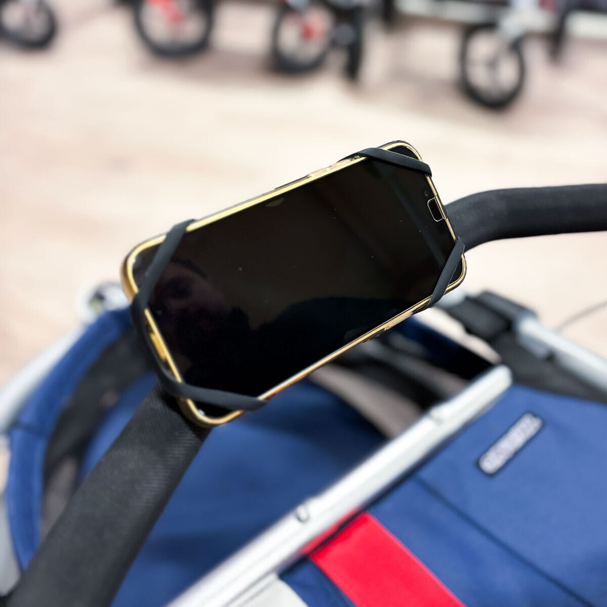 veloped smartphone holder 4