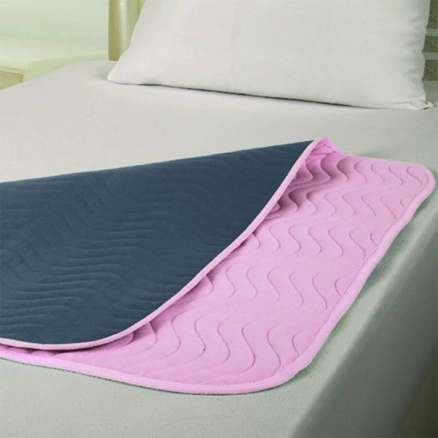 View Vida Washable Bed Pad 70 x 90cm with tucks 2 Litre information