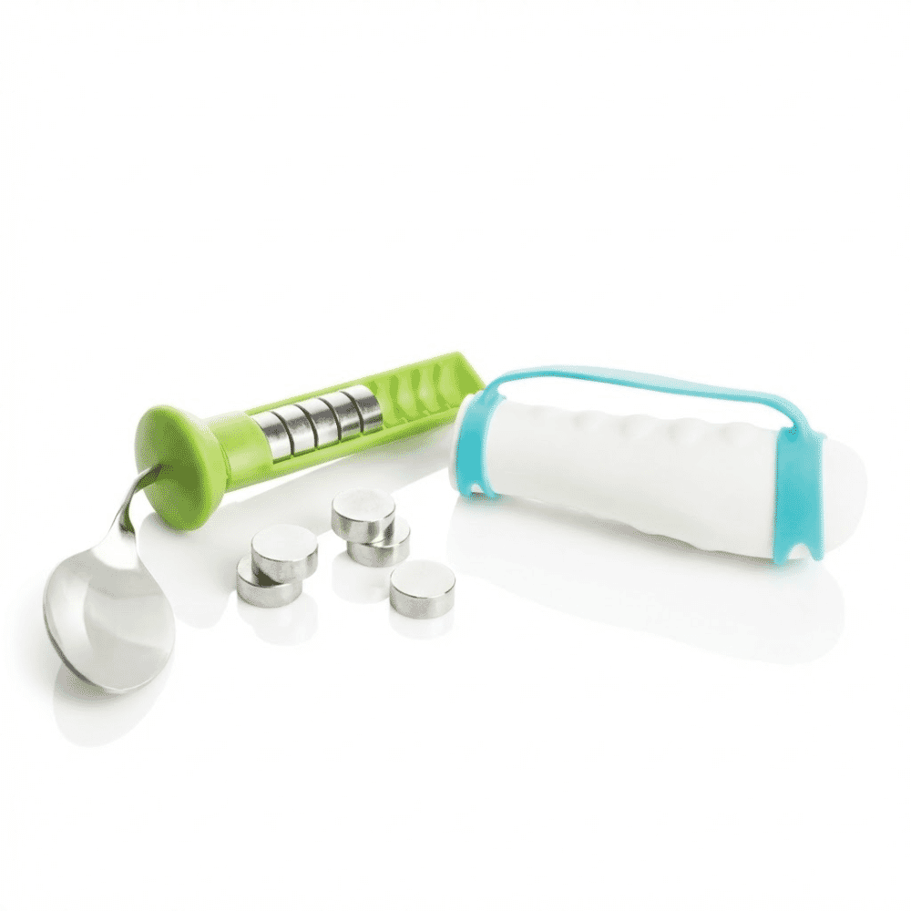 weighted bendable spoon including weights inside