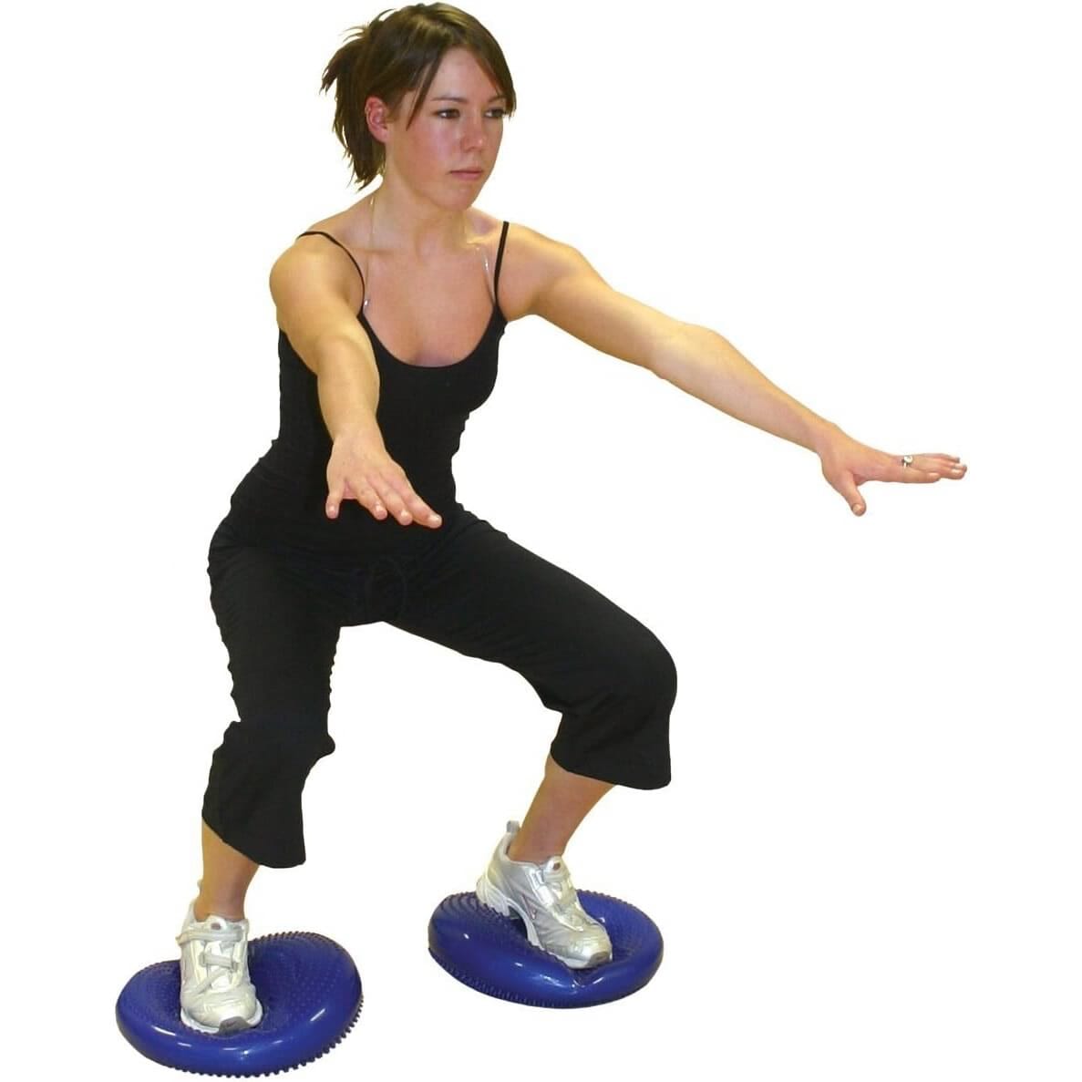 wobble balance cushion using two