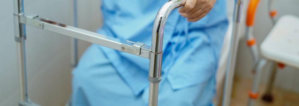 Challenges of Impaired Mobility in the Bathroom and Ways to Overcome Them